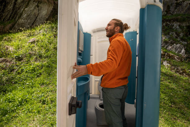 Best Construction site porta potty rental  in Ladoga, IN